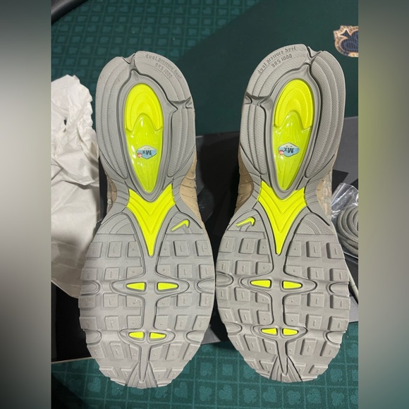 AIR MAX TAILWIND IV SP “UNISEX” NEW IN BOX MENS 9 WOMENS 10.5 - Picture 4 of 9